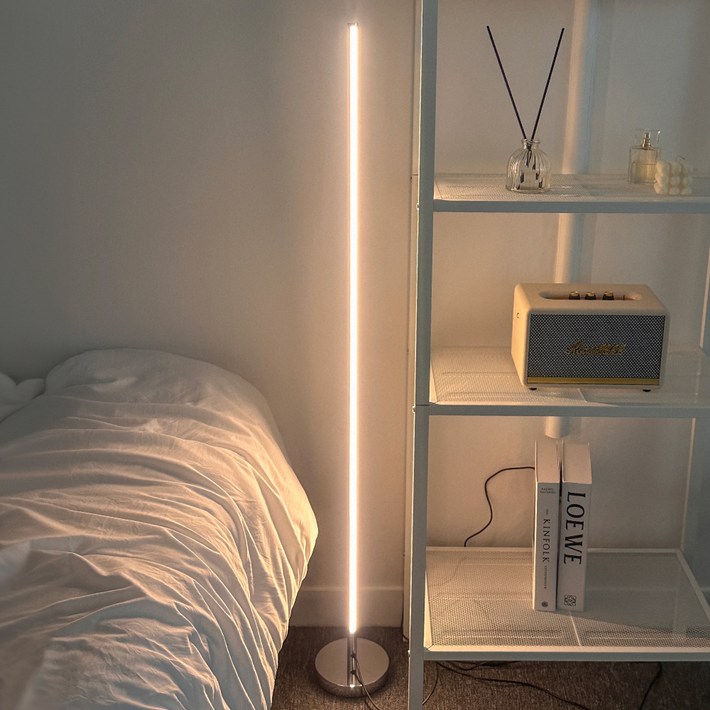 LED 크롬 슬림 플로어 스탠드 조명, 실버조명, 웜화이트조명색상