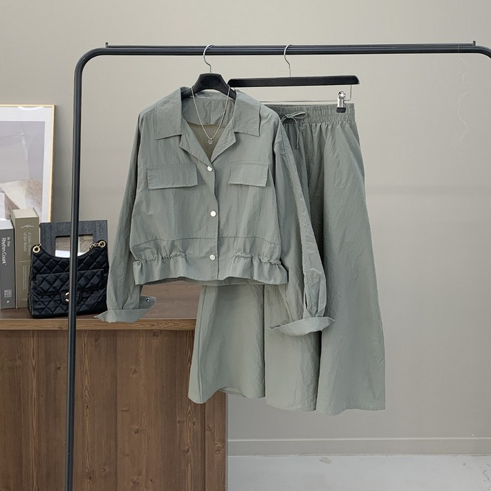 행복여 로미 스트링 오픈 카라 블라우스 밴딩 스커트 세트