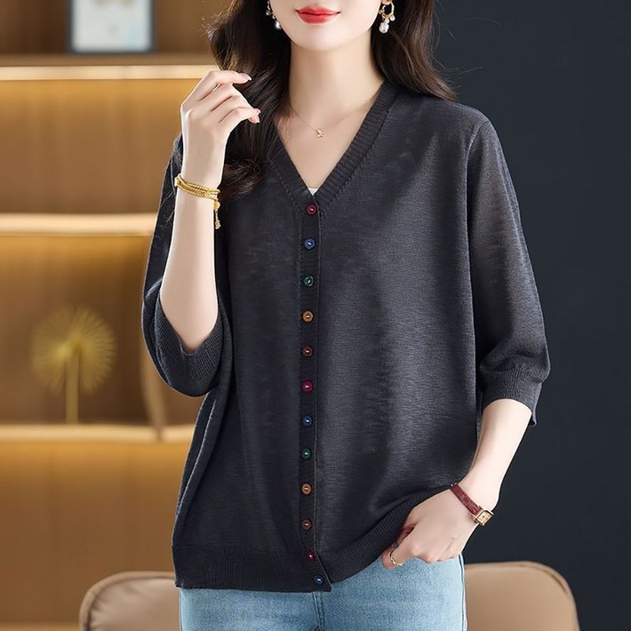 ROYALBELLE 여성 빅사이즈 루즈핏 브이넥 아이스 니트 가디건 얇은 데일리 7부소매 가디건 U0080851