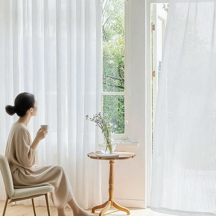 TLOML 쉬폰커튼 스트라이프 커튼 아일렛형 비침없는 도톰차르르 커텐 거실커튼 2P
