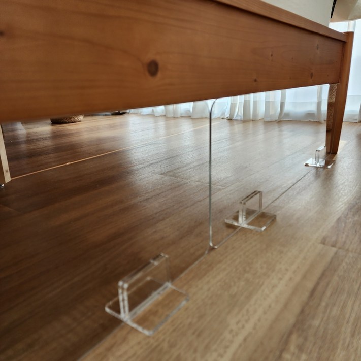 토타토바 아크릴 가림판  강아지 고양이 침대밑 쇼파밑 가림막 펜스 틈새막기 마킹방지용 울타리 토끼 투명울타리