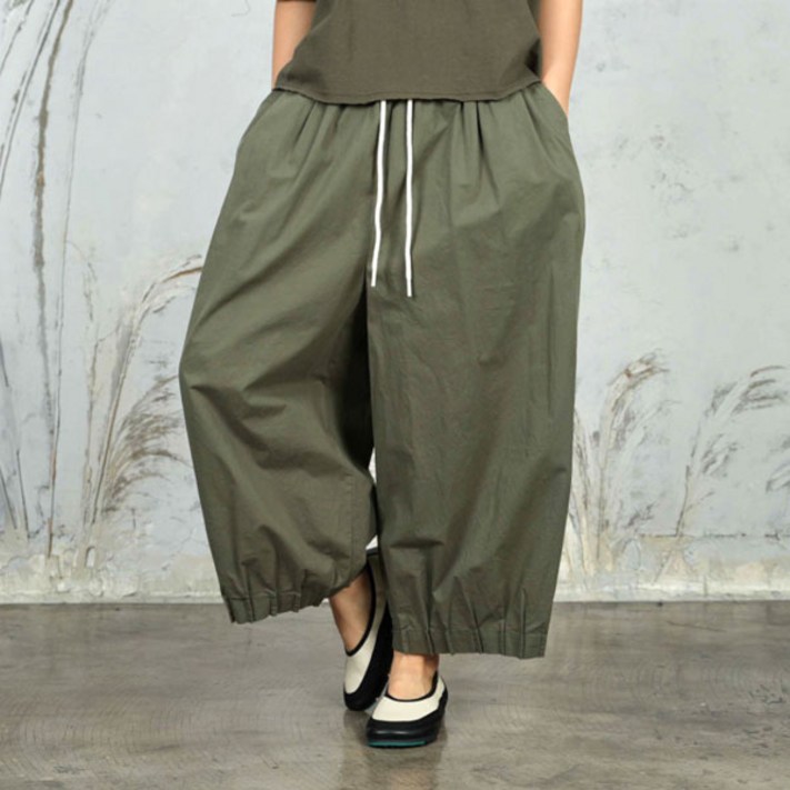 벅시루 여성 멜로디 밑단핀턱 워싱 미시옷 데일리 체형커버 간절기 9부 코튼 펌킨 밴딩 배기바지 2502