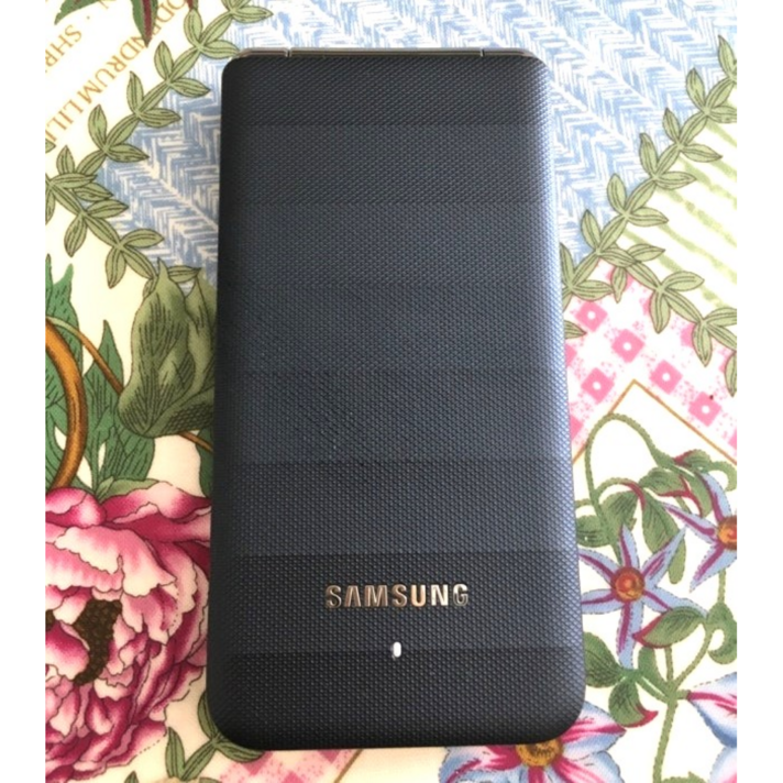 판매처 제이엔제이글로벌 삼성 갤럭시 폴더 SMG150 중고폰 효도폰 공신폰 SD카드 32G충전기케이스 증정