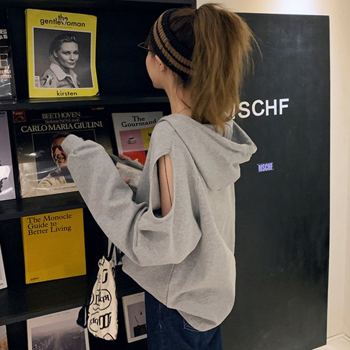 Makone 여성 어깨트임 루즈핏 후드 티 고급손톱깎이