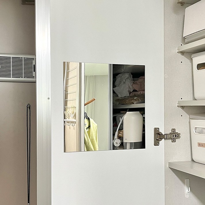 구우스 프리미엄 아크릴 거울 30 x 30 cm, 단일색상 20230930