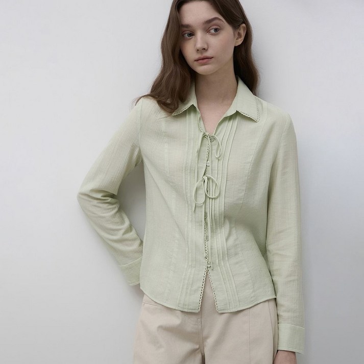 [국내백화점] 잇미샤 [26 S/S] 레이스업 포인트 셔츠 블라우스 ITQ3ZBL800 ITQ3ZBL800-EJS [인기상품] 선물추천