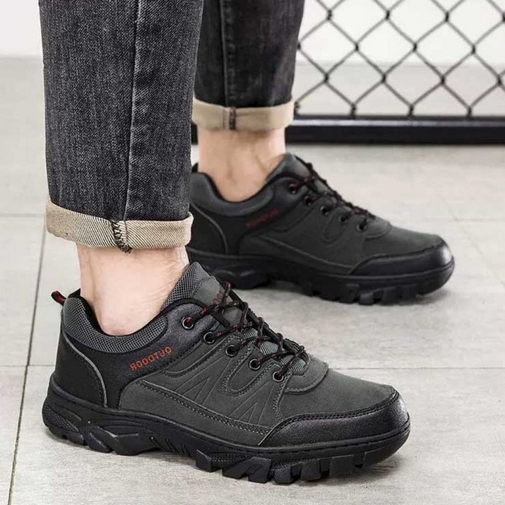 패션운동화 세련 스니커즈 남성 2컬러 워킹화 저렴한런닝화 운동화 아웃도어화 모씨모씨