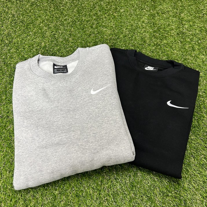 매장정품 나이키 NIKE 팀 클럽 스우시 로고 맨투맨 기모 블랙 그레이 커플티