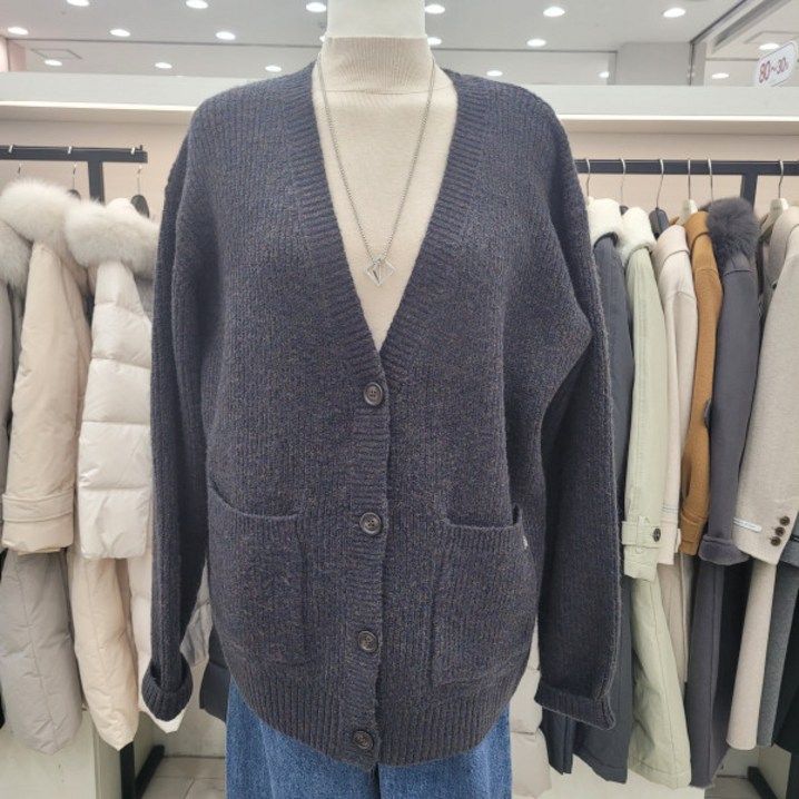 온앤온 V넥 루즈핏 니트가디건njk3wpb2901