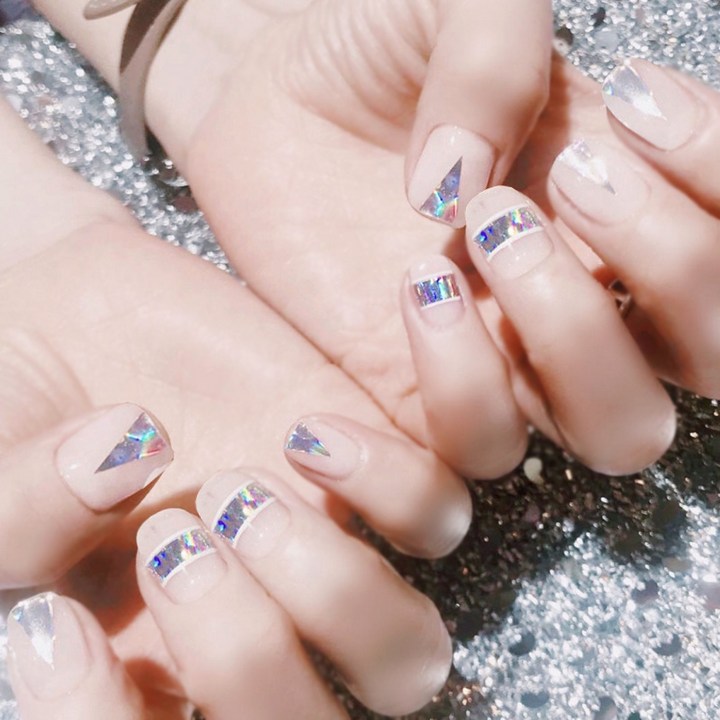 잇템샵 떳다 트렌디 유리 네일스티커
