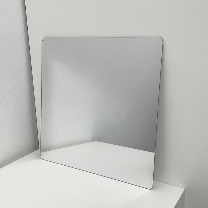 쉽게 붙여지는 안전한 부착식 아크릴 거울 4p 30 x 30 cm, 단일색상
