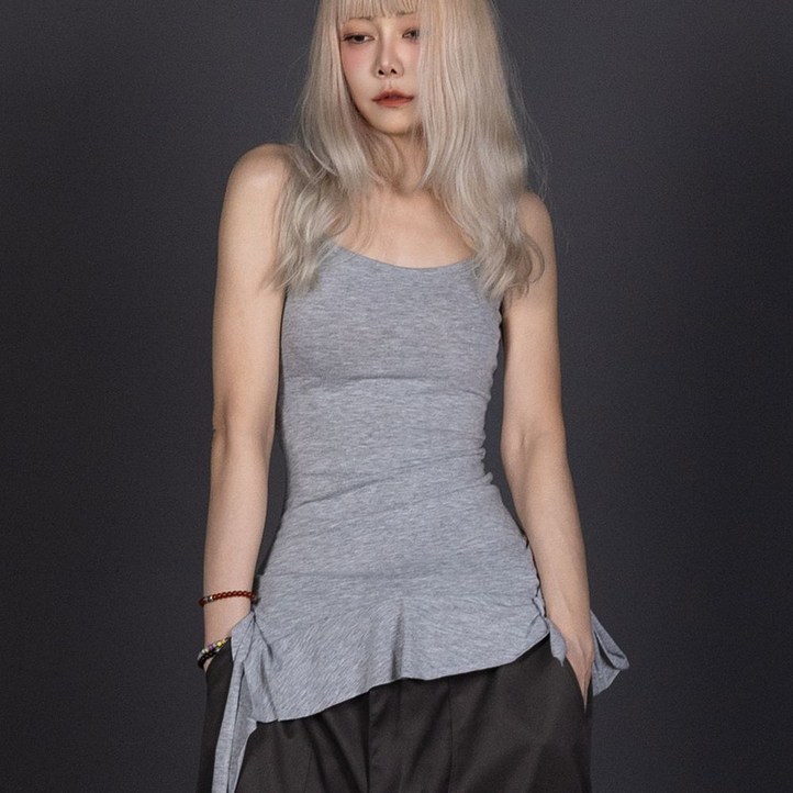 스타일굿프릴드레이핑 메인 언발 러플 여리핏 나시