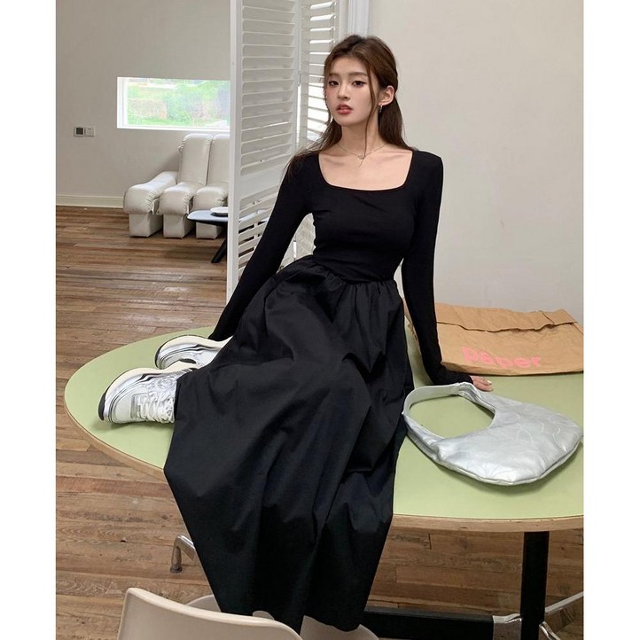 칩썬데이 여성 스퀘어넥 긴팔 잔골지 니트 프렌치 슬림 롱 원피스 칩썬데이 여성 스퀘어넥 긴팔 잔골지 니트 프렌치 슬림 롱 원피스