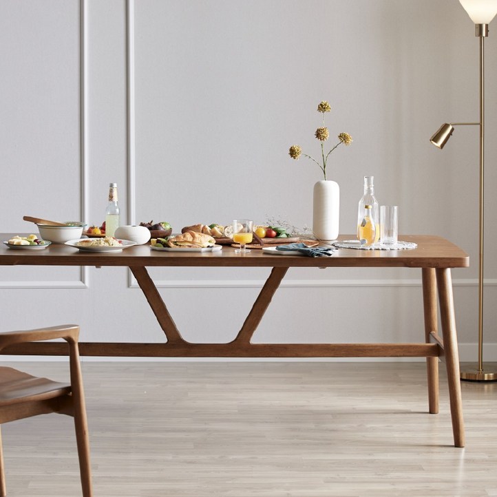 로그하우스 마제스티 원목 식탁 테이블 2000  1600  벤치  의자