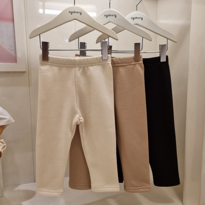 아가방 NC엑스코점 2025겨울신상 부드러운 터치감 심플한 디자인 다양하게 코디하기 좋은 부드럽고 따뜻한 밍크기모안감 레브밍크골지레깅스 쫄바지