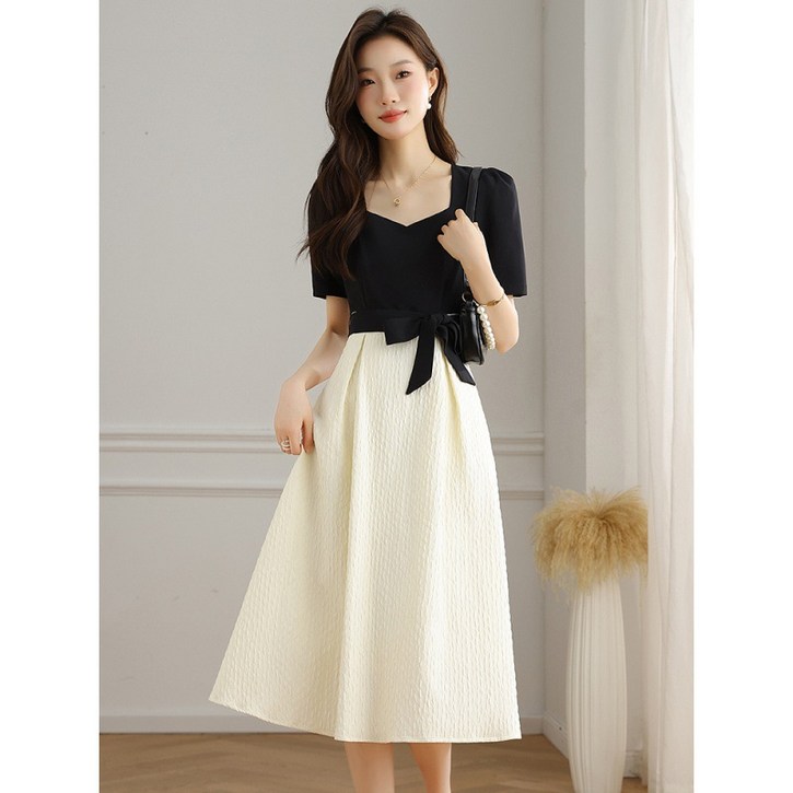 XVWO 여성 스퀘어넥 배색 원피스 퍼프소매 슬림핏 롱원피스 우아한 데일리 하객룩 여성 여름 원피스