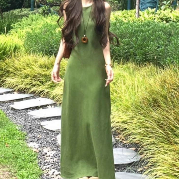 해피유통 여성 슬림라인 민소매 롱 데일리 원피스 휴양지원피스