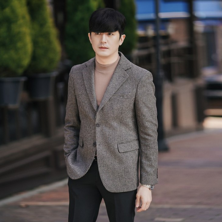 비시크 도슨트 체크 울 자켓 블레이저