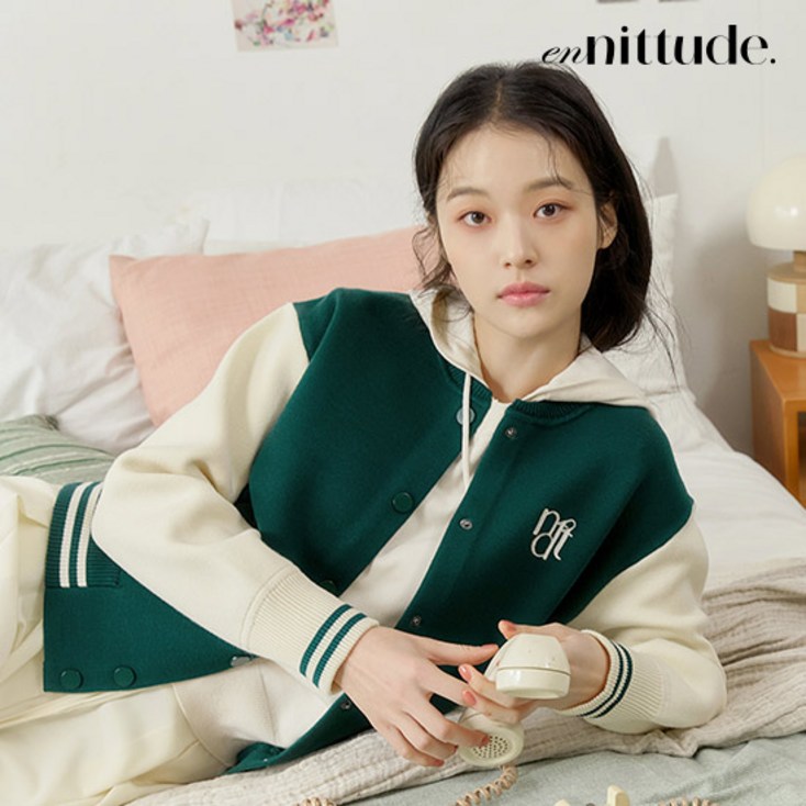 엔니튜드 24SS 울 블렌드 니트 보머 자켓