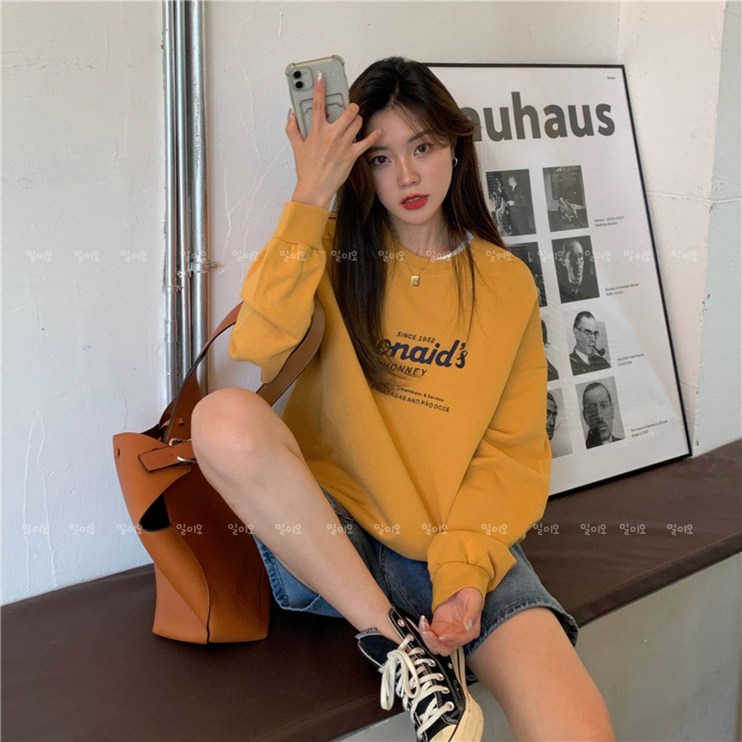 특가한정일이오 여성 심플 레터링 오버핏 맨투맨