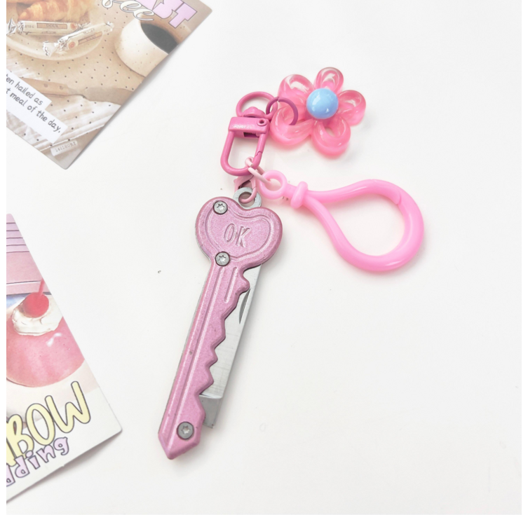 위캔바이 호신용칼 휴대용 하트나이프 랍스타키링플라워키링 증정